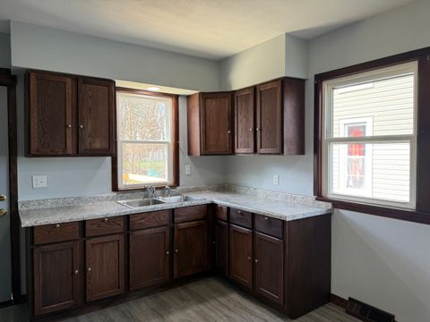 Tiny photo for 928 North Avenue, Rockford, IL 61103 (MLS # 12611916)