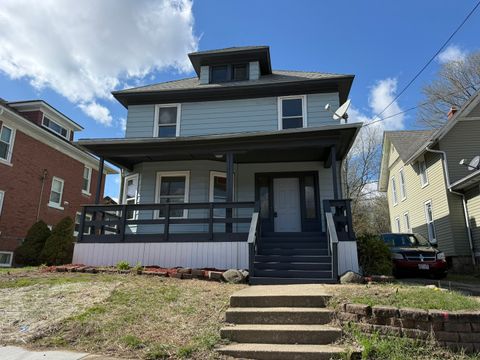 Photo of 928 North Avenue, Rockford, IL 61103 (MLS # 12611916)