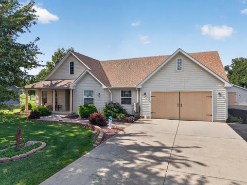 Tiny photo for 701 Forrest Drive, Seneca, IL 61360 (MLS # 12687106)