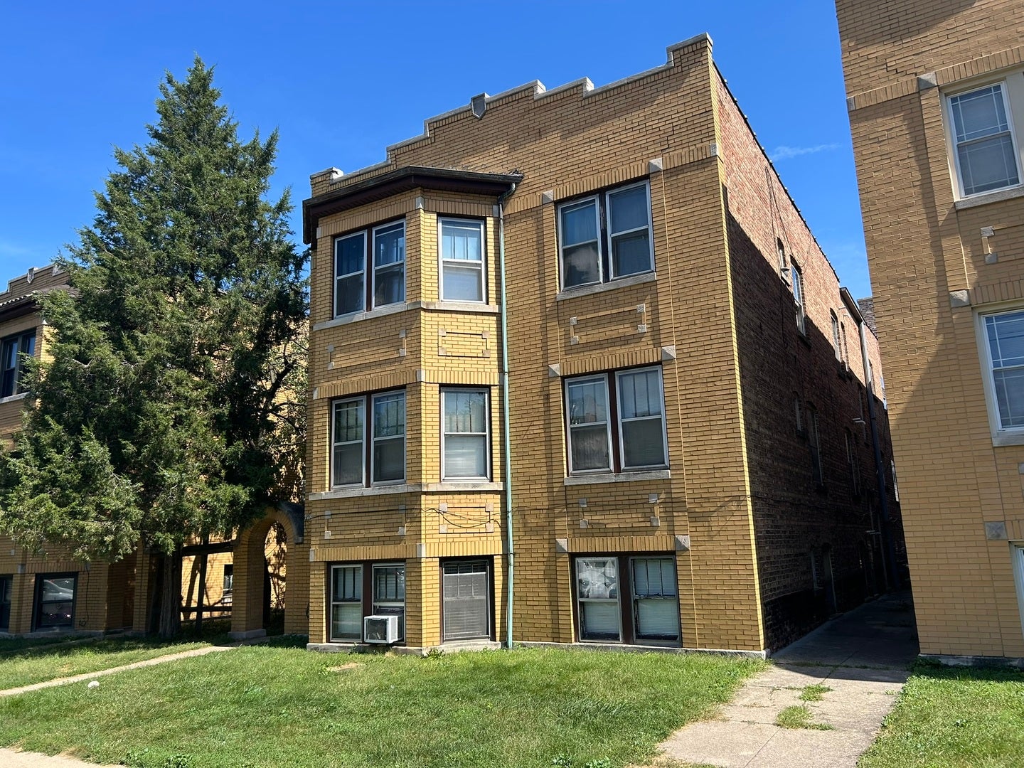 1931 Scoville Avenue