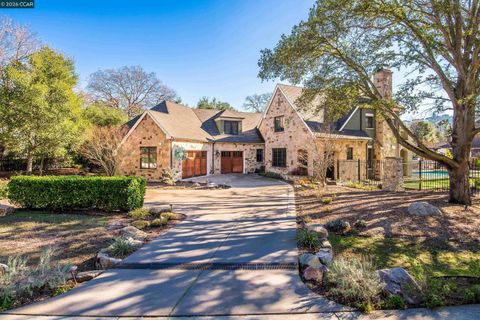 Photo of 53 Hidden Oaks Drive, Lafayette, CA 94549 (MLS # 12665612)
