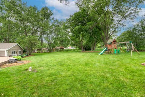 Tiny photo for 325 Canterbury Lane, Inverness, IL 60010 (MLS # 12665018)