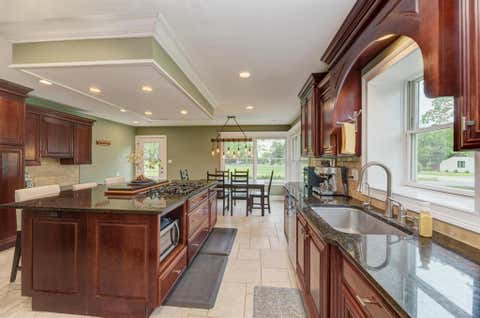 Tiny photo for 325 Canterbury Lane, Inverness, IL 60010 (MLS # 12665018)