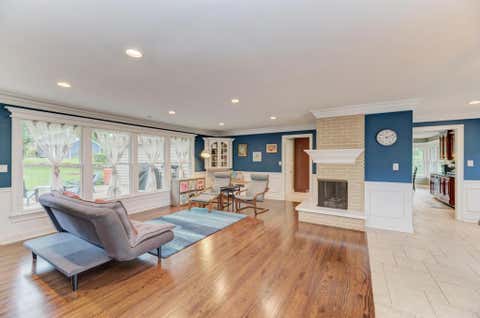 Tiny photo for 325 Canterbury Lane, Inverness, IL 60010 (MLS # 12665018)