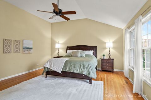 Tiny photo for 404 N Washington Street, Wheaton, IL 60187 (MLS # 12667430)