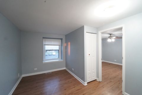 Tiny photo for 718 Newton Court, Schaumburg, IL 60193 (MLS # 12636692)