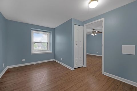 Tiny photo for 718 Newton Court, Schaumburg, IL 60193 (MLS # 12636692)