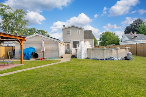 Tiny photo for 250 Village Drive, Northlake, IL 60164 (MLS # 12446273)
