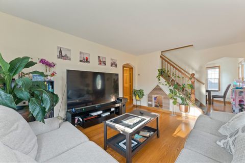 Tiny photo for 250 Village Drive, Northlake, IL 60164 (MLS # 12446273)