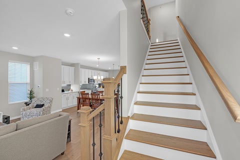 Tiny photo for 1546 Slade Way, Des Plaines, IL 60018 (MLS # 12706665)