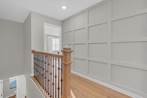Tiny photo for 1546 Slade Way, Des Plaines, IL 60018 (MLS # 12706665)