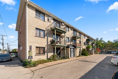 Photo of 2016 N Harlem Avenue #7W, Elmwood Park, IL 60707 (MLS # 12750336)