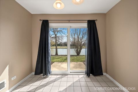 Tiny photo for Roselle, IL 60172 (MLS # 12601654)