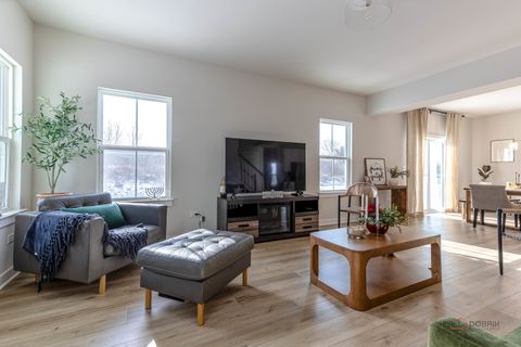 Tiny photo for Sugar Grove, IL 60554 (MLS # 12560324)