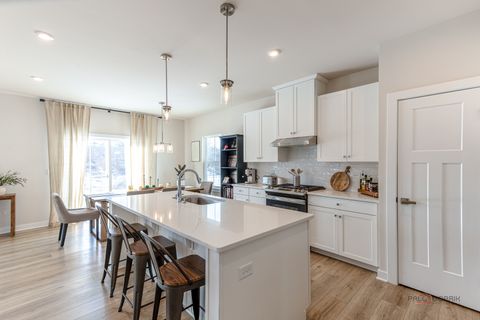 Tiny photo for Sugar Grove, IL 60554 (MLS # 12560324)