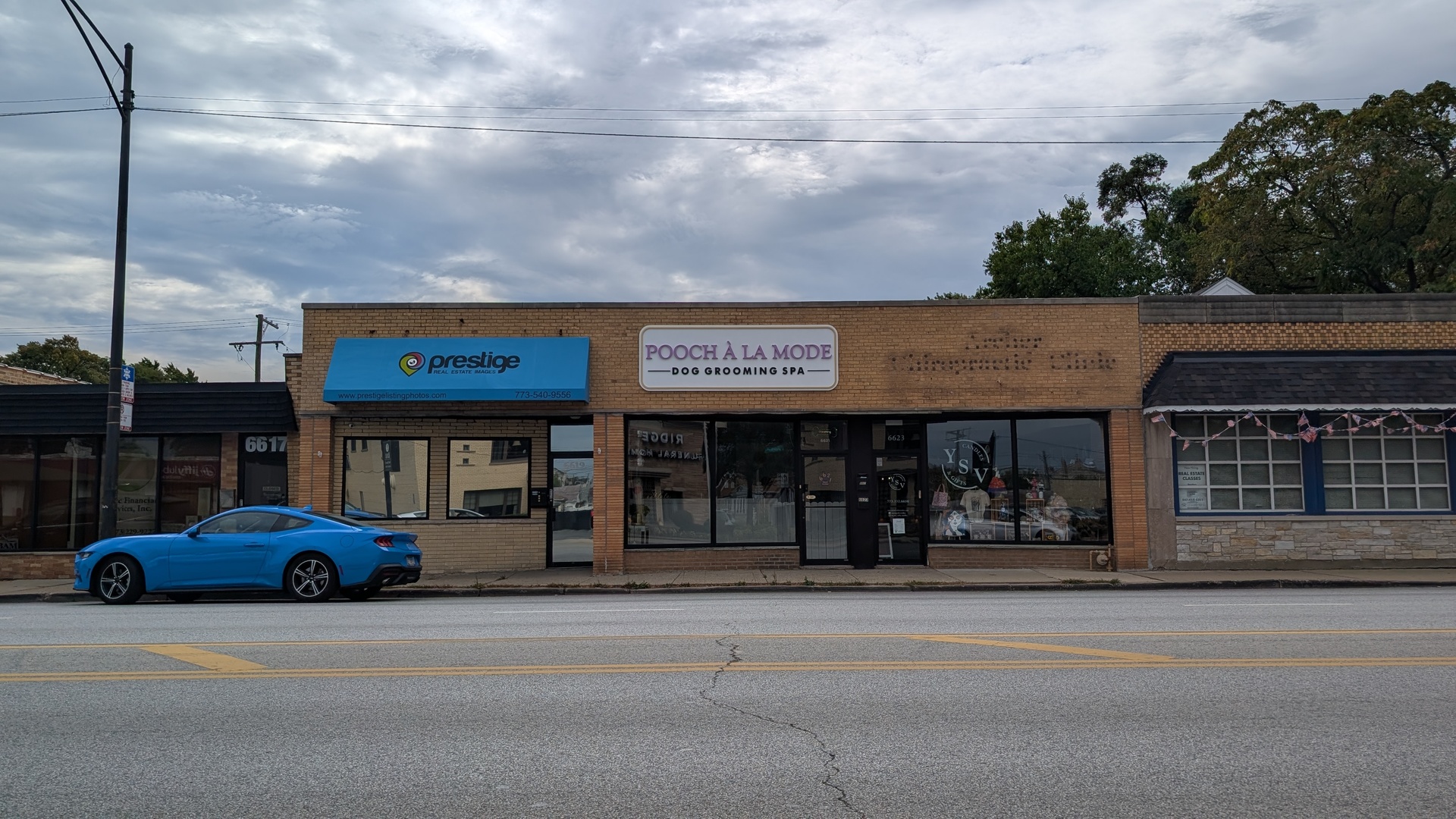 6621 W Archer Avenue