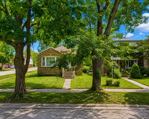 14301 S Edbrooke Avenue, Riverdale, IL 60827 - #: 12638586