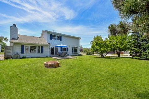 Tiny photo for 297 Springbrook Lane, Carol Stream, IL 60188 (MLS # 12674387)