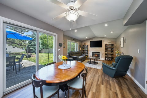 Tiny photo for 297 Springbrook Lane, Carol Stream, IL 60188 (MLS # 12674387)