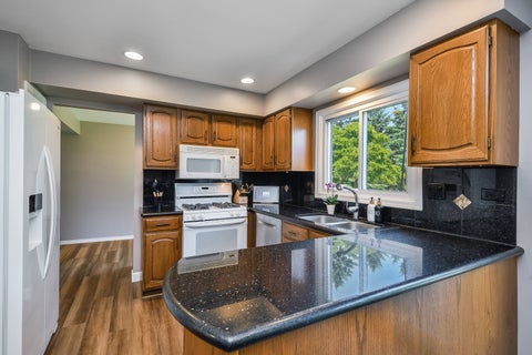 Tiny photo for 297 Springbrook Lane, Carol Stream, IL 60188 (MLS # 12674387)