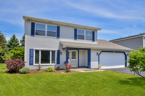 Tiny photo for 297 Springbrook Lane, Carol Stream, IL 60188 (MLS # 12674387)