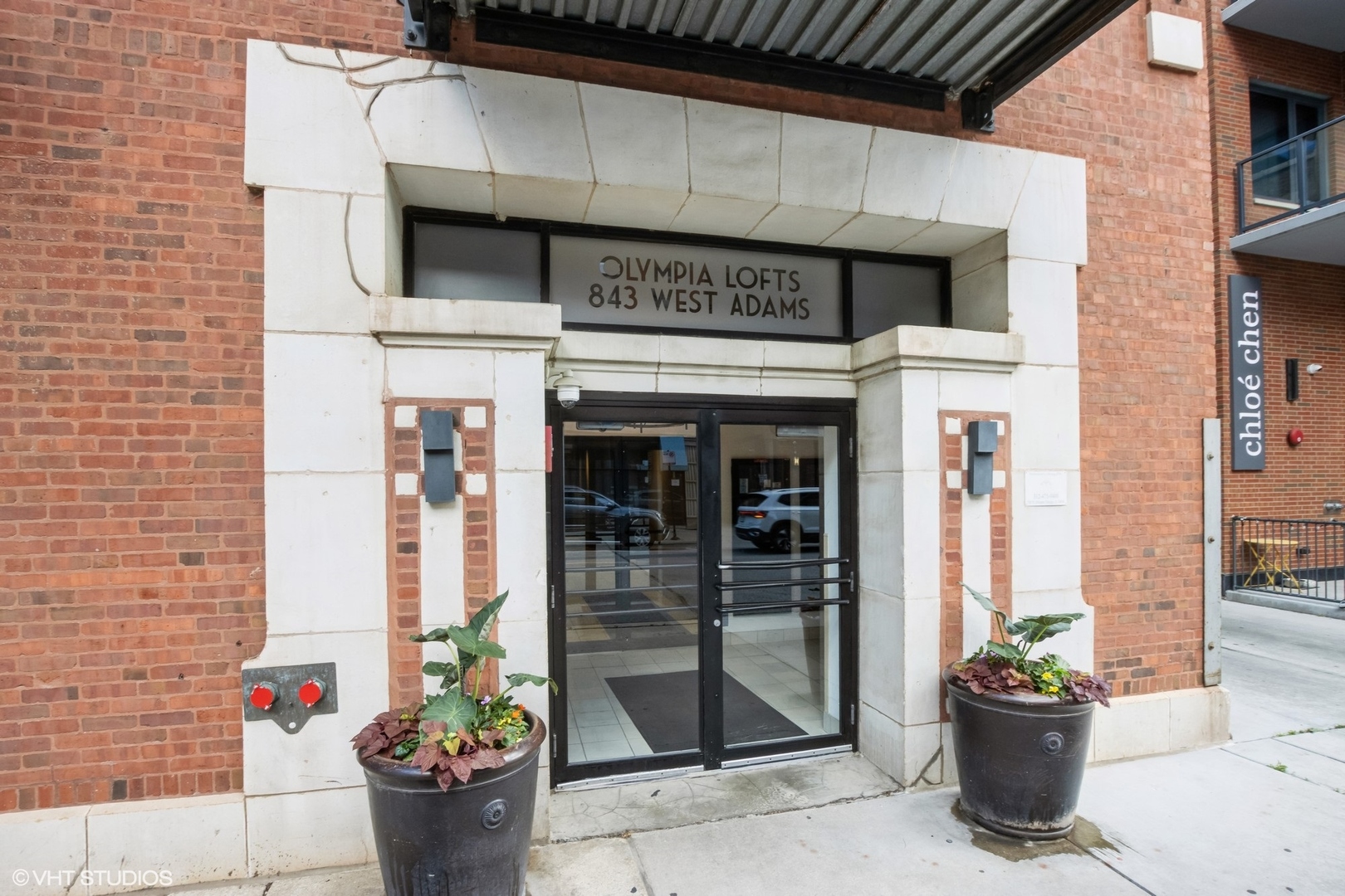 843 W Adams Street 502