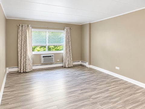Tiny photo for 203 N Kenilworth Avenue #4F, Oak Park, IL 60302 (MLS # 12758617)