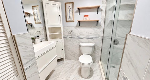 Tiny photo for 203 N Kenilworth Avenue #4F, Oak Park, IL 60302 (MLS # 12758617)