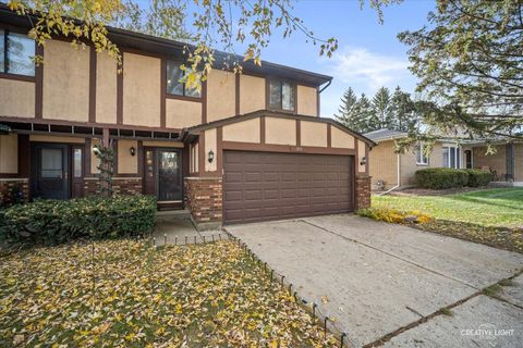 Photo of 1995 Monday Drive, Elgin, IL 60123 (MLS # 12516276)