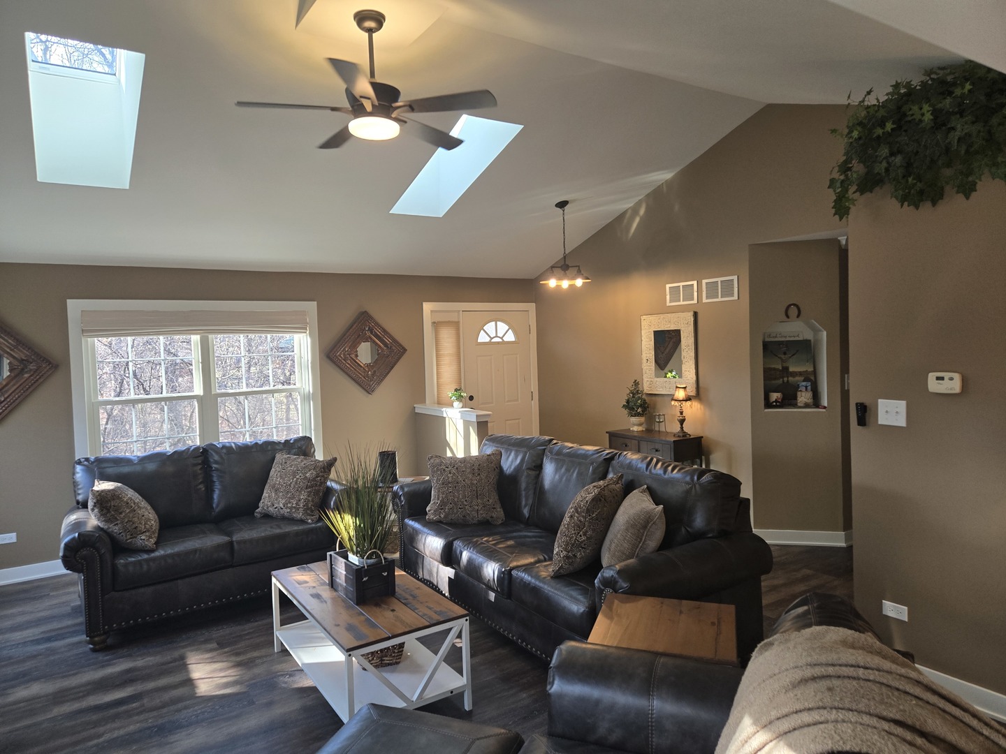 927 Treeline Court