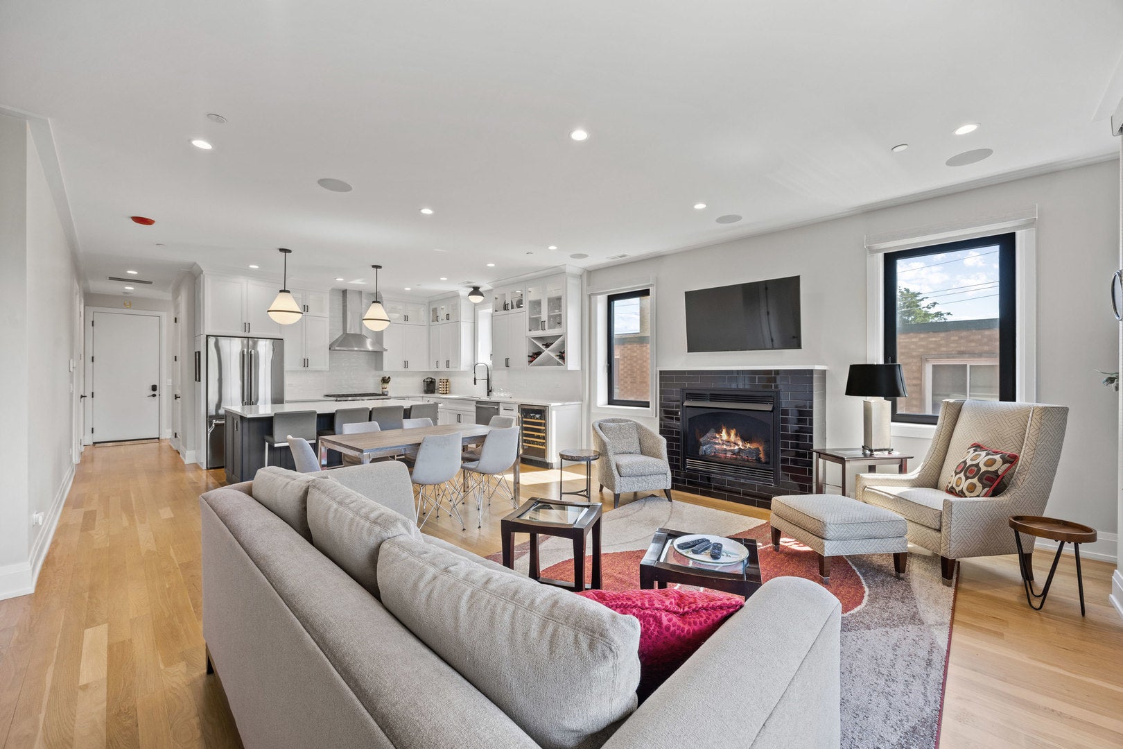1024 Washington Boulevard 301