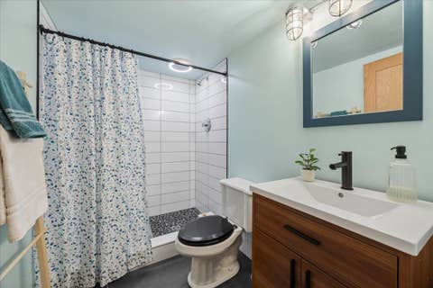 Tiny photo for 1260 Portsmouth Avenue, Westchester, IL 60154 (MLS # 12671203)