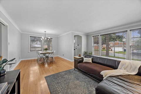 Tiny photo for 1260 Portsmouth Avenue, Westchester, IL 60154 (MLS # 12671203)