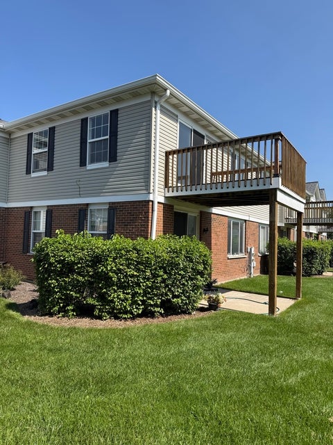 Tiny photo for 613 Legend Lane #20-4, McHenry, IL 60050 (MLS # 12740804)