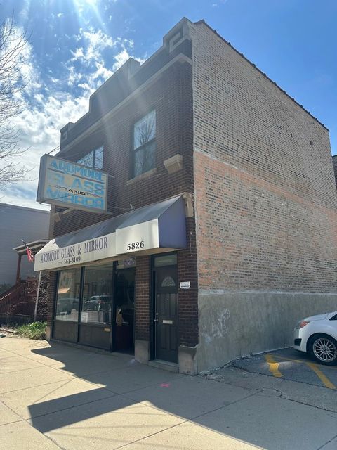 5826 N Broadway Street 1 Chicago IL 60660