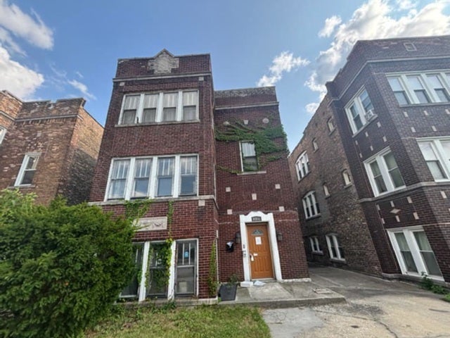 309 Memorial Drive