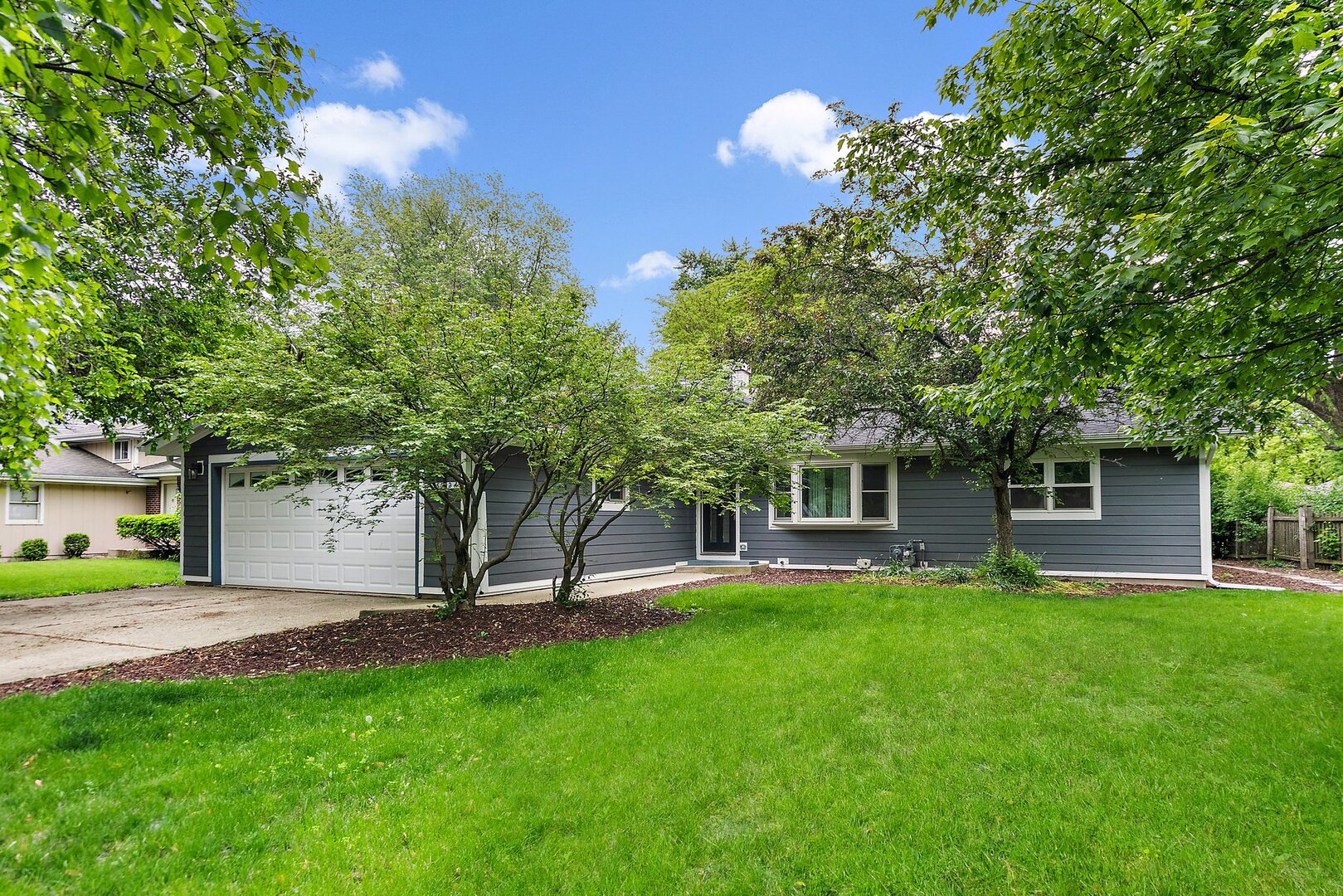 5S542 Tartan Lane