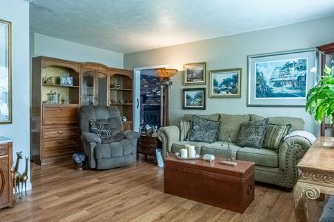 Tiny photo for 1412 Holly Street, Centralia, IL 62801 (MLS # 12670432)