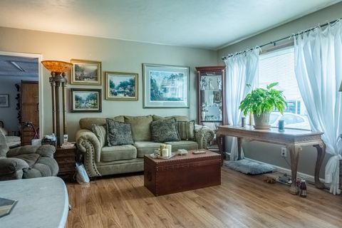 Tiny photo for 1412 Holly Street, Centralia, IL 62801 (MLS # 12670432)