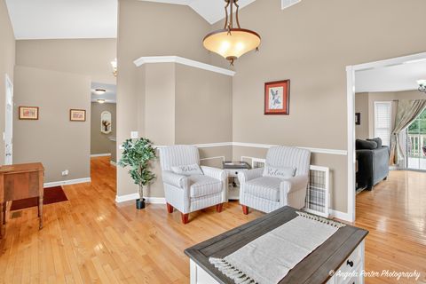 Tiny photo for 209 Geneva Lane, McHenry, IL 60051 (MLS # 12536064)