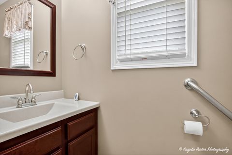 Tiny photo for 209 Geneva Lane, McHenry, IL 60051 (MLS # 12536064)