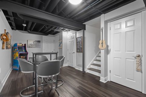 Tiny photo for 88 HEDGEROW Drive, Elgin, IL 60124 (MLS # 12469829)