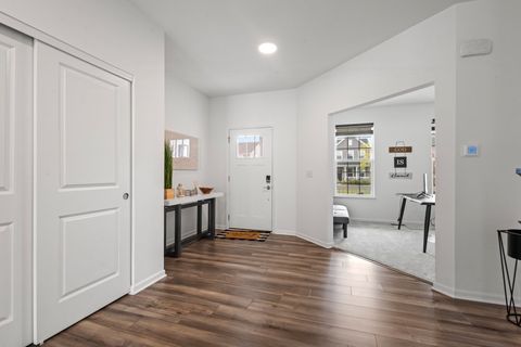 Tiny photo for 88 HEDGEROW Drive, Elgin, IL 60124 (MLS # 12469829)