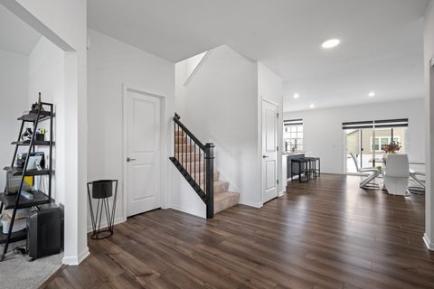 Tiny photo for 88 HEDGEROW Drive, Elgin, IL 60124 (MLS # 12469829)
