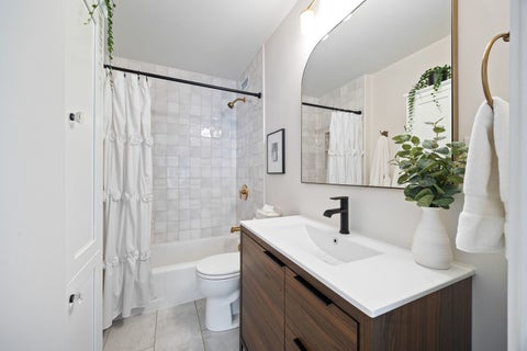 Tiny photo for 1000 N Lake Shore Drive #1709, Chicago, IL 60611 (MLS # 12750781)