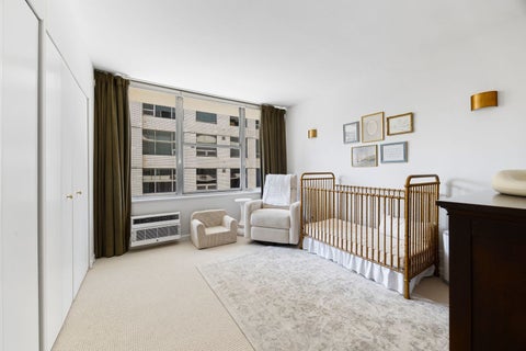 Tiny photo for 1000 N Lake Shore Drive #1709, Chicago, IL 60611 (MLS # 12750781)
