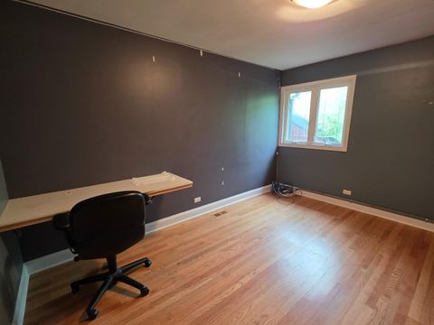 Tiny photo for 5787 N Clifford Avenue, Chicago, IL 60646 (MLS # 12653156)
