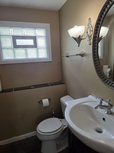 Tiny photo for 5787 N Clifford Avenue, Chicago, IL 60646 (MLS # 12653156)