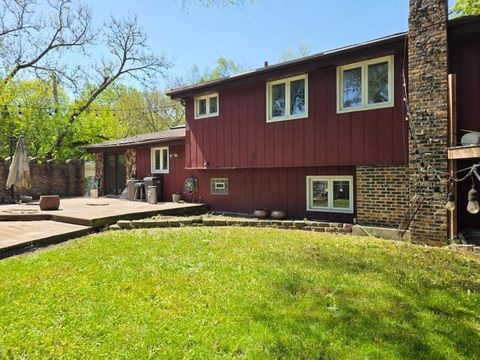 Tiny photo for 5787 N Clifford Avenue, Chicago, IL 60646 (MLS # 12653156)