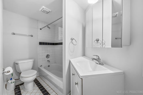 Tiny photo for 2013 W Concord Place #A, Chicago, IL 60647 (MLS # 12767813)